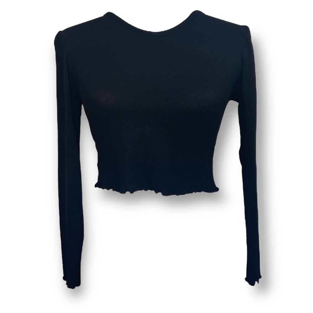 Long Sleeved Lettuce Hem Crop Too-EUC, Medium